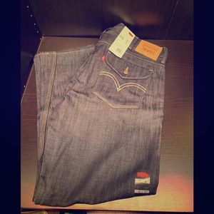 NWT Levi’s 514 Slim Straight Jeans W:38 L:30